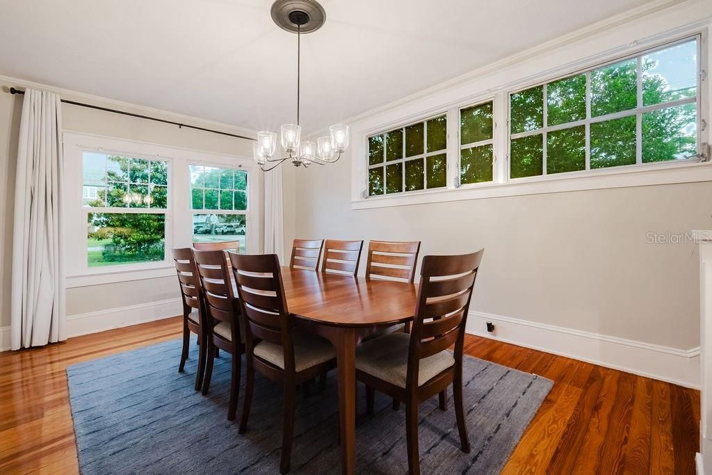 For Sale: $475,000 (3 beds, 1 baths, 1892 Square Feet)
