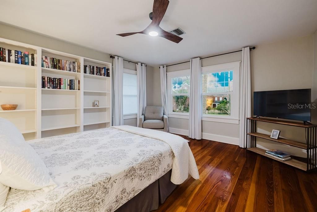 For Sale: $475,000 (3 beds, 1 baths, 1892 Square Feet)