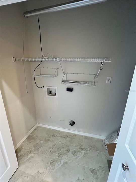 For Rent: $4,550 (2 beds, 2 baths, 1918 Square Feet)