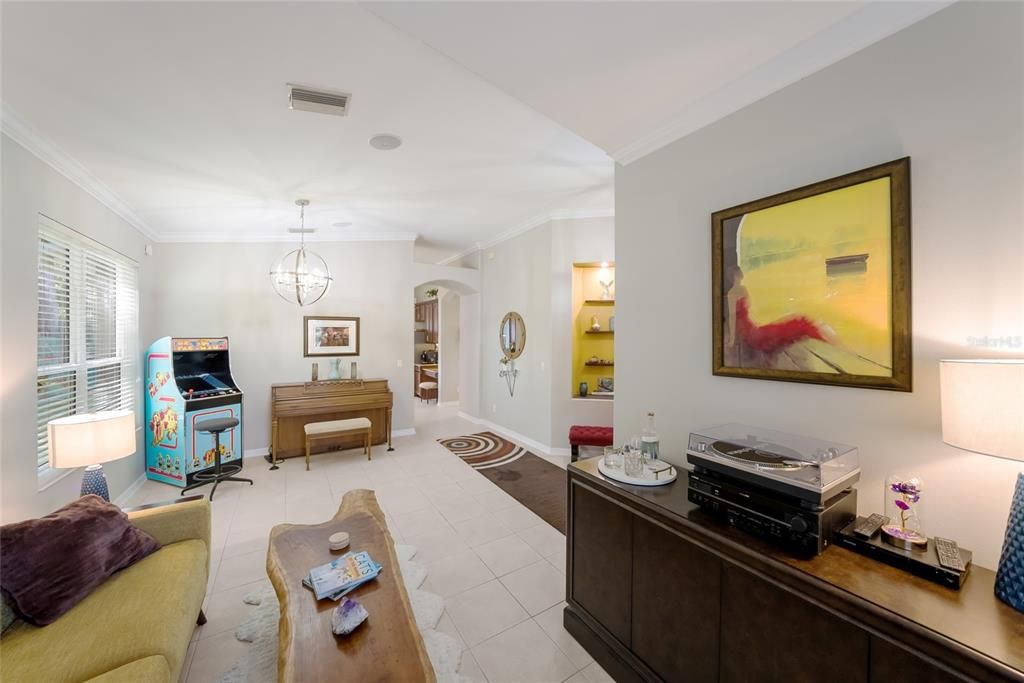 En Venta: $535,000 (4 camas, 2 baños, 2013 Pies cuadrados)
