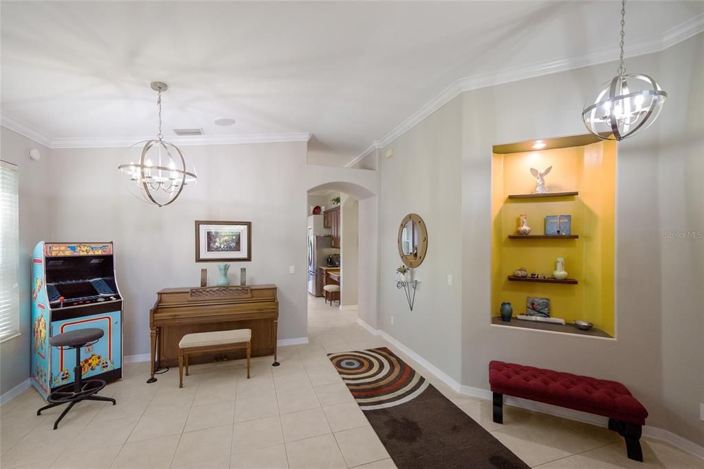 En Venta: $535,000 (4 camas, 2 baños, 2013 Pies cuadrados)