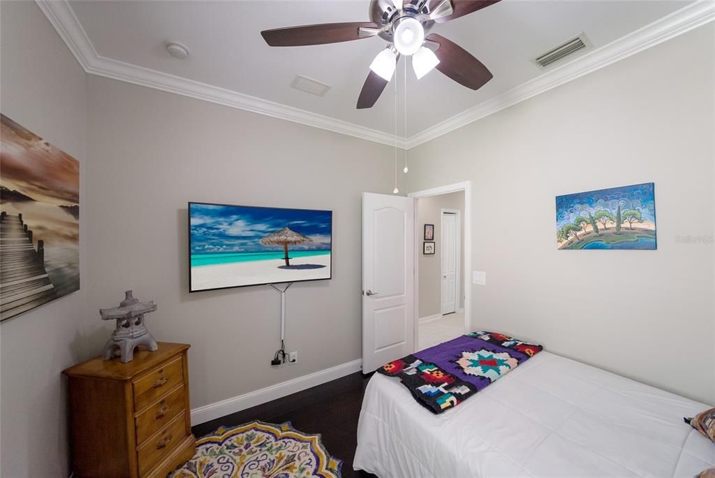En Venta: $535,000 (4 camas, 2 baños, 2013 Pies cuadrados)