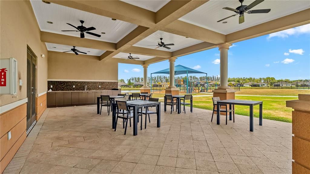 En Venta: $626,000 (7 camas, 4 baños, 3820 Pies cuadrados)