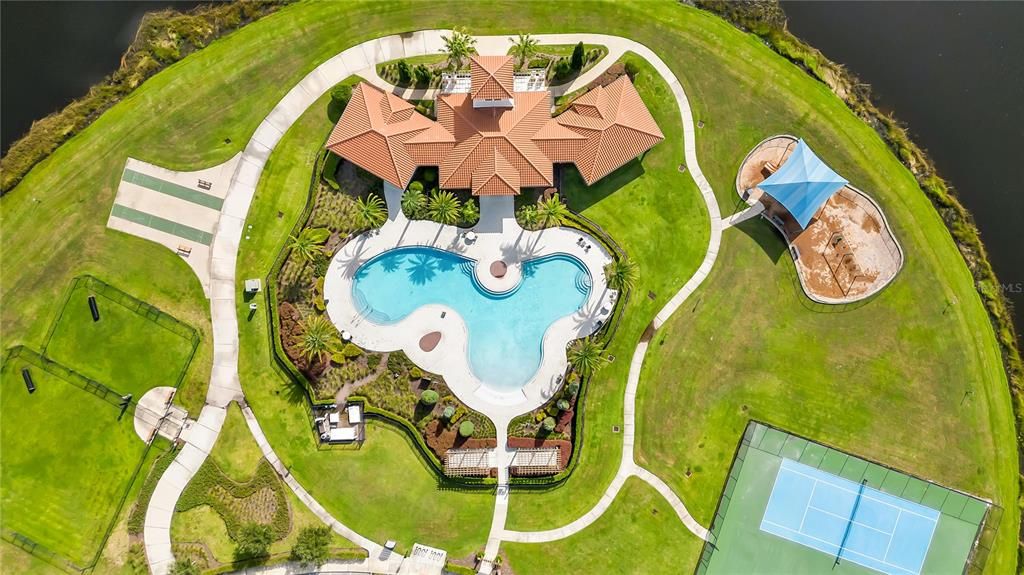 En Venta: $626,000 (7 camas, 4 baños, 3820 Pies cuadrados)