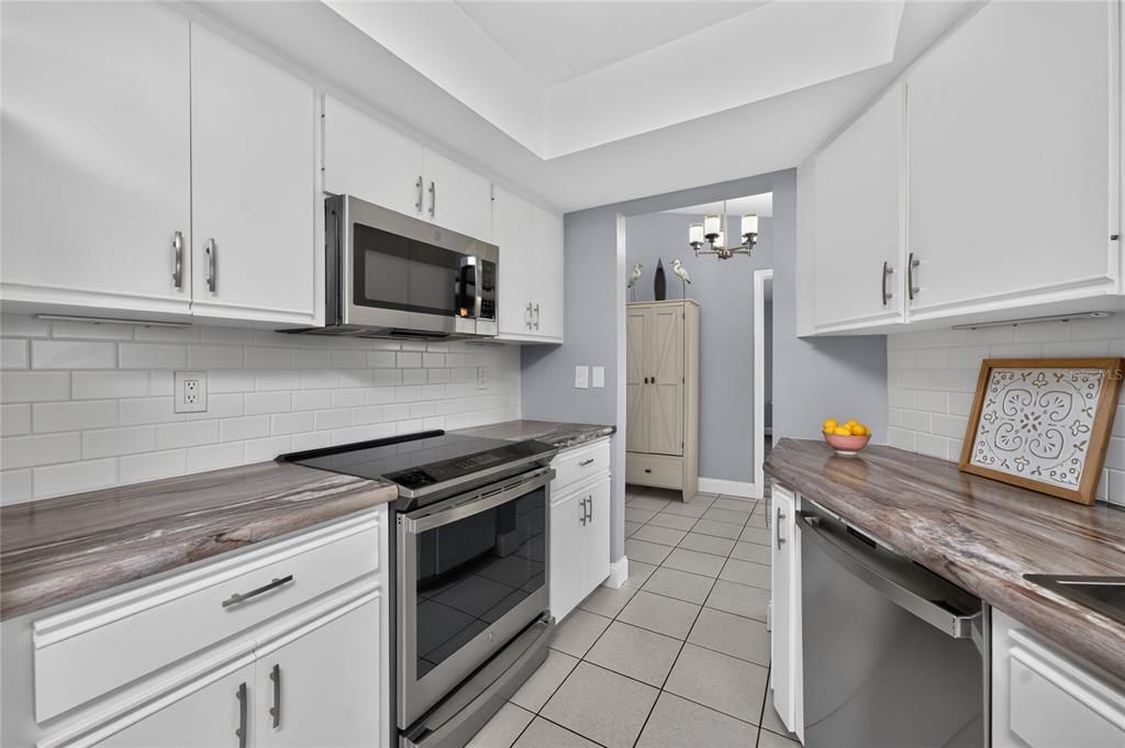 En Venta: $239,900 (2 camas, 2 baños, 1288 Pies cuadrados)