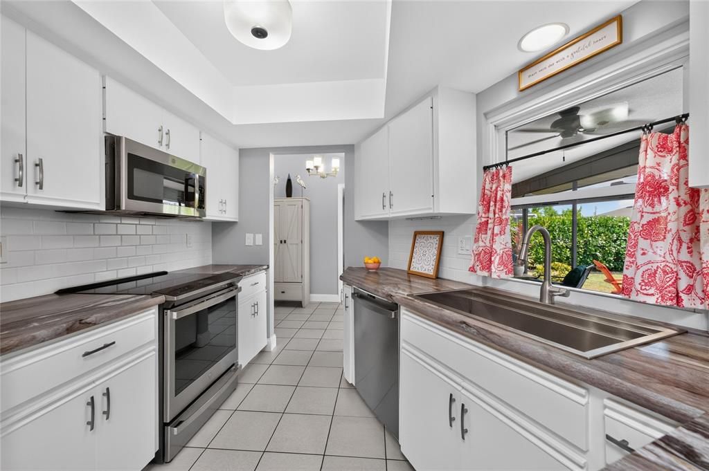 En Venta: $239,900 (2 camas, 2 baños, 1288 Pies cuadrados)