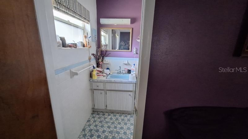 For Sale: $119,900 (2 beds, 2 baths, 1208 Square Feet)