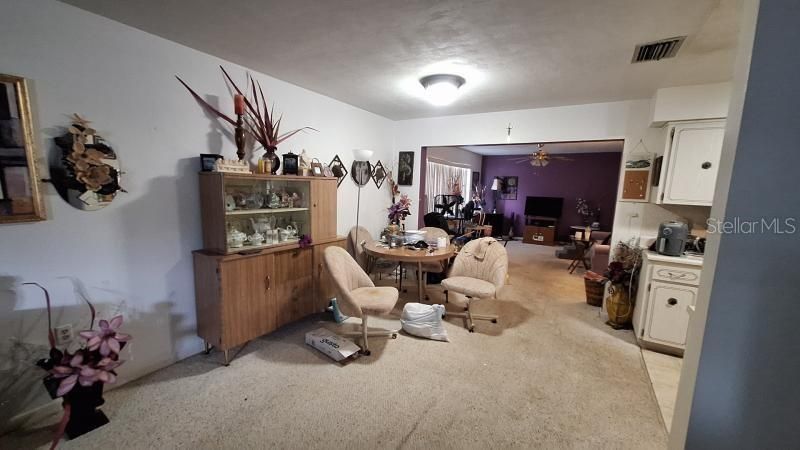 For Sale: $119,900 (2 beds, 2 baths, 1208 Square Feet)