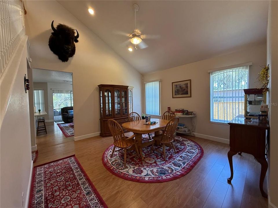 For Rent: $3,000 (4 beds, 3 baths, 2483 Square Feet)