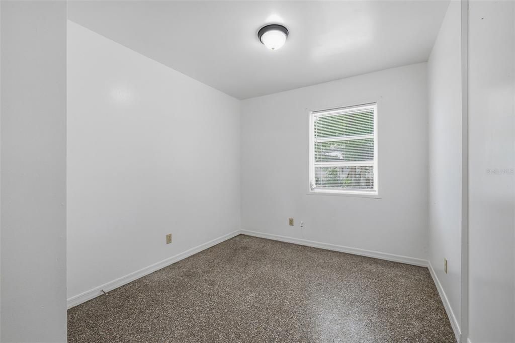 В аренду: $1,850 (3 спален, 1 ванн, 1093 Квадратных фут)