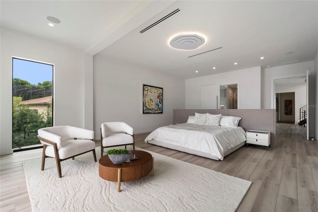 For Sale: $6,900,000 (5 beds, 5 baths, 6300 Square Feet)