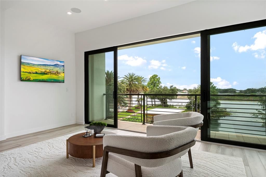 For Sale: $6,900,000 (5 beds, 5 baths, 6300 Square Feet)