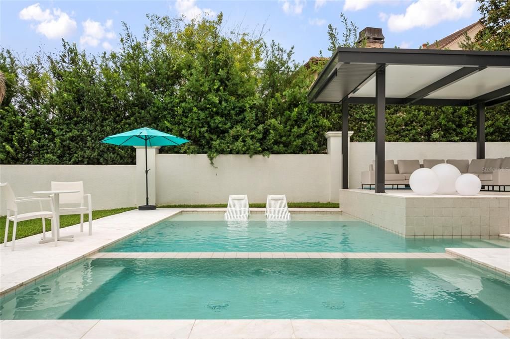 For Sale: $6,900,000 (5 beds, 5 baths, 6300 Square Feet)