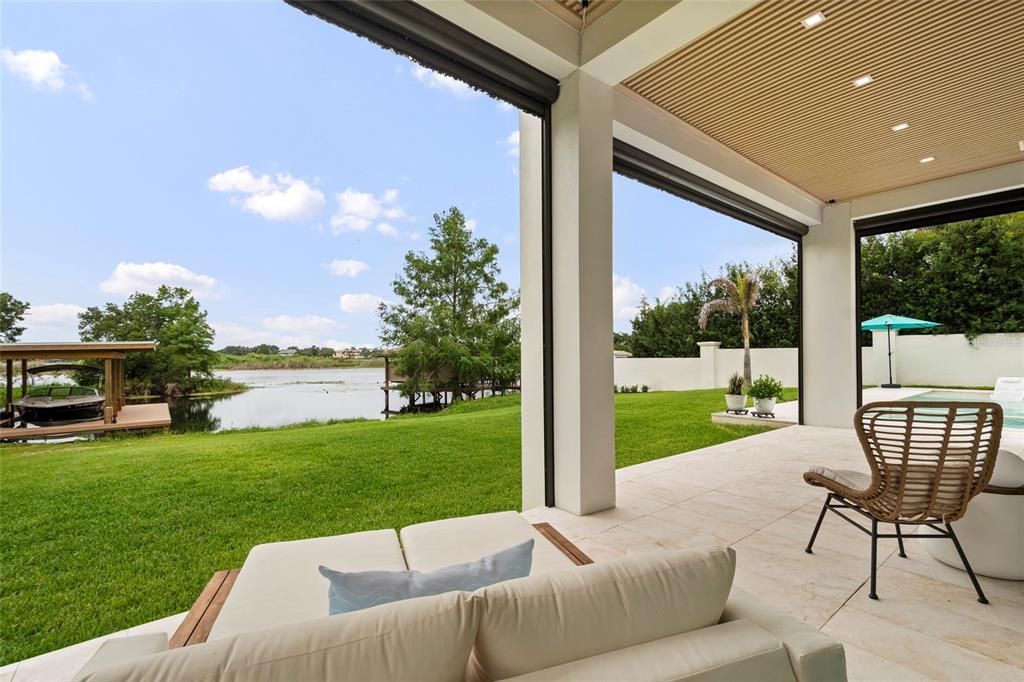 For Sale: $6,900,000 (5 beds, 5 baths, 6300 Square Feet)