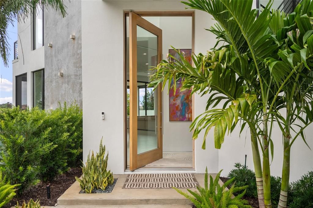 For Sale: $6,900,000 (5 beds, 5 baths, 6300 Square Feet)