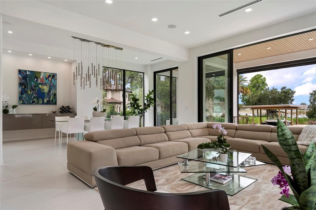 For Sale: $6,900,000 (5 beds, 5 baths, 6300 Square Feet)