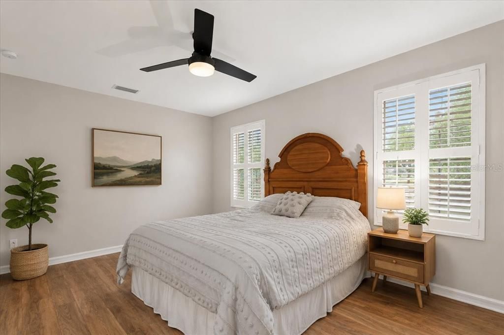For Sale: $749,000 (5 beds, 2 baths, 2270 Square Feet)