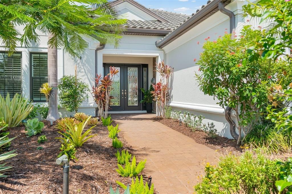 For Sale: $1,375,000 (3 beds, 3 baths, 3035 Square Feet)