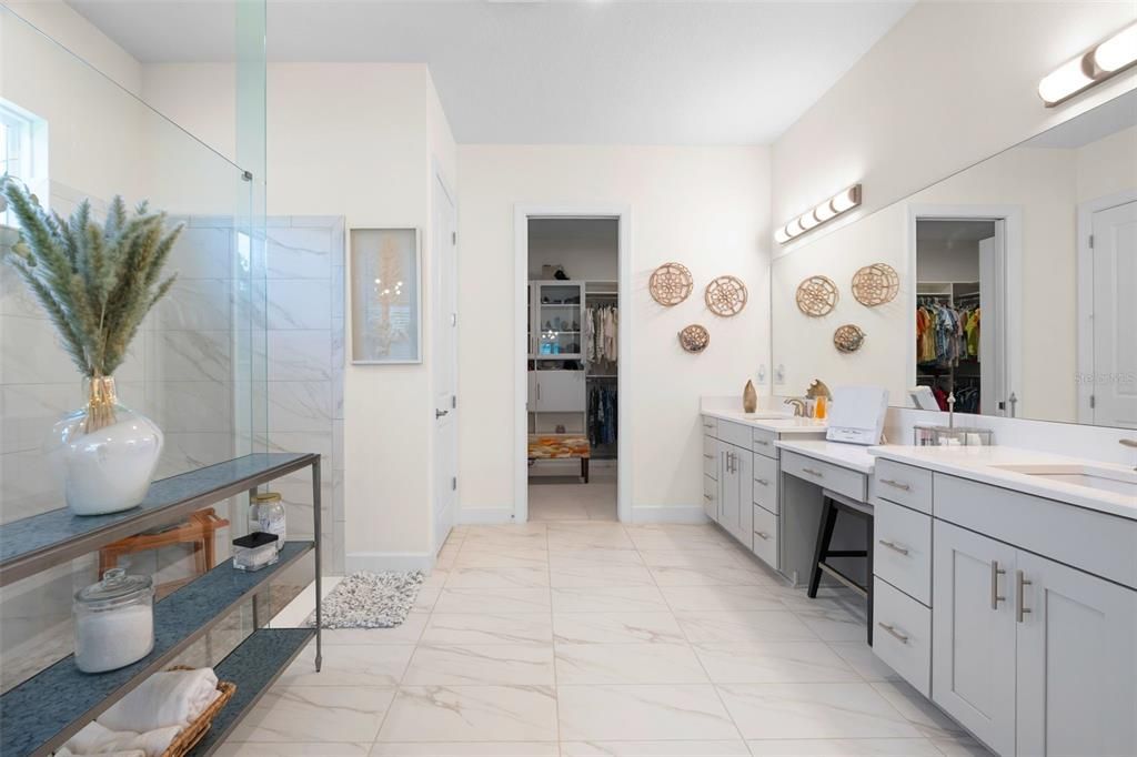 For Sale: $1,375,000 (3 beds, 3 baths, 3035 Square Feet)