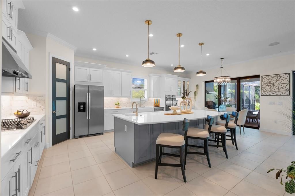 For Sale: $1,375,000 (3 beds, 3 baths, 3035 Square Feet)
