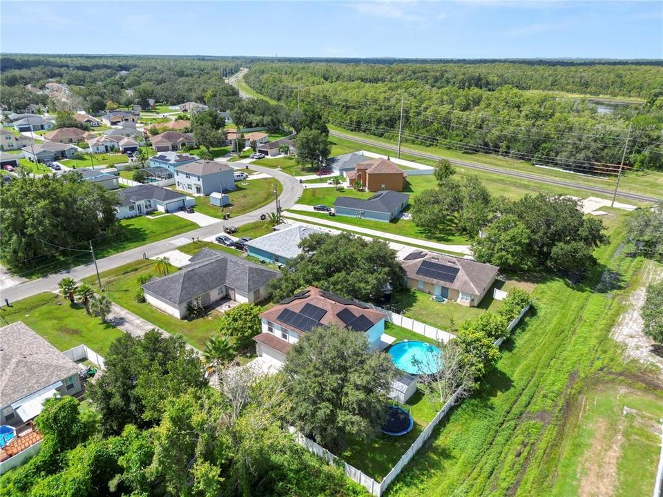 На продажу: $320,000 (4 спален, 2 ванн, 2008 Квадратных фут)
