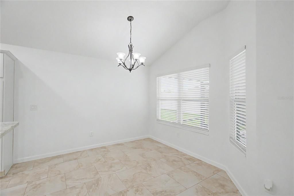 For Sale: $399,000 (4 beds, 2 baths, 1978 Square Feet)