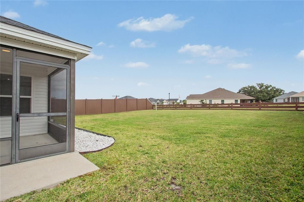 For Sale: $399,000 (4 beds, 2 baths, 1978 Square Feet)