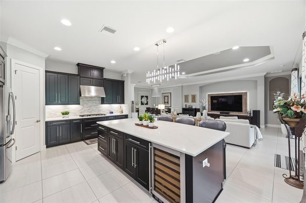 На продажу: $799,000 (4 спален, 3 ванн, 3117 Квадратных фут)