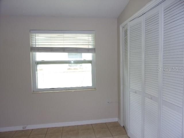 For Rent: $1,275 (2 beds, 1 baths, 816 Square Feet)