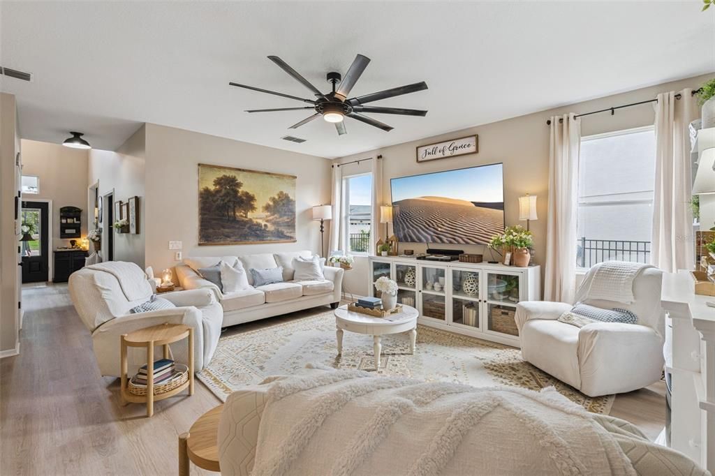 For Sale: $770,000 (4 beds, 3 baths, 3732 Square Feet)