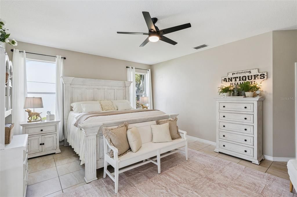 For Sale: $770,000 (4 beds, 3 baths, 3732 Square Feet)