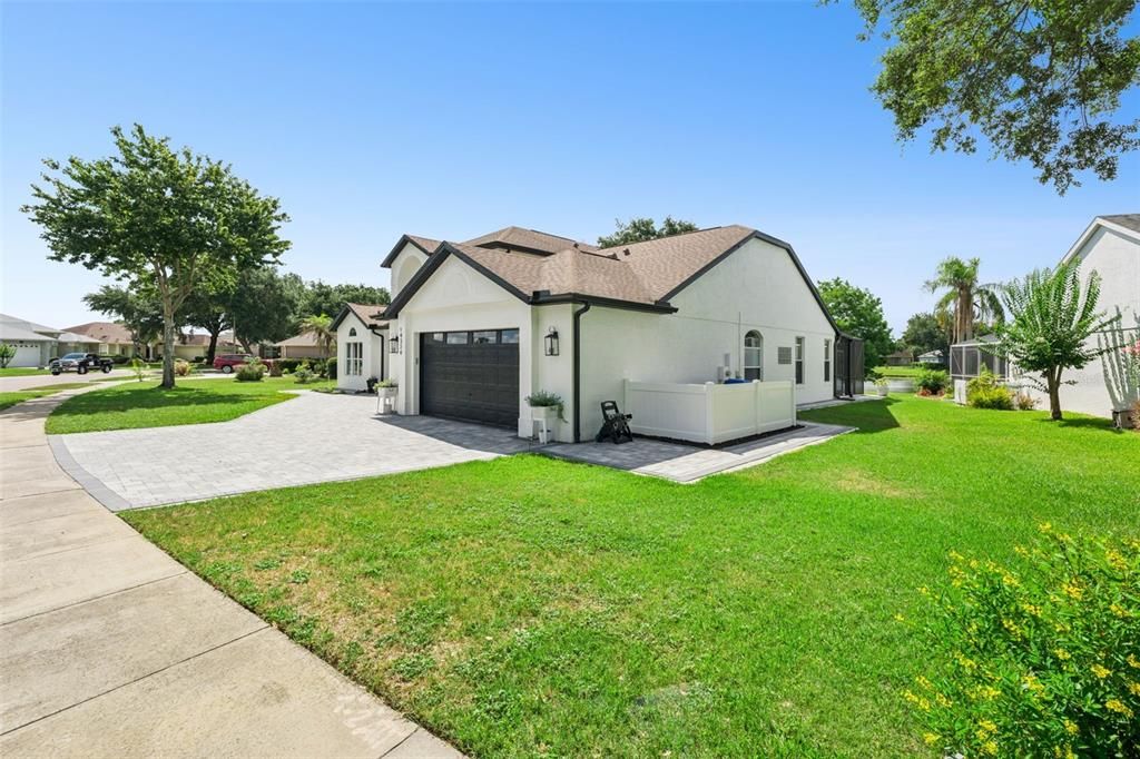 For Sale: $770,000 (4 beds, 3 baths, 3732 Square Feet)