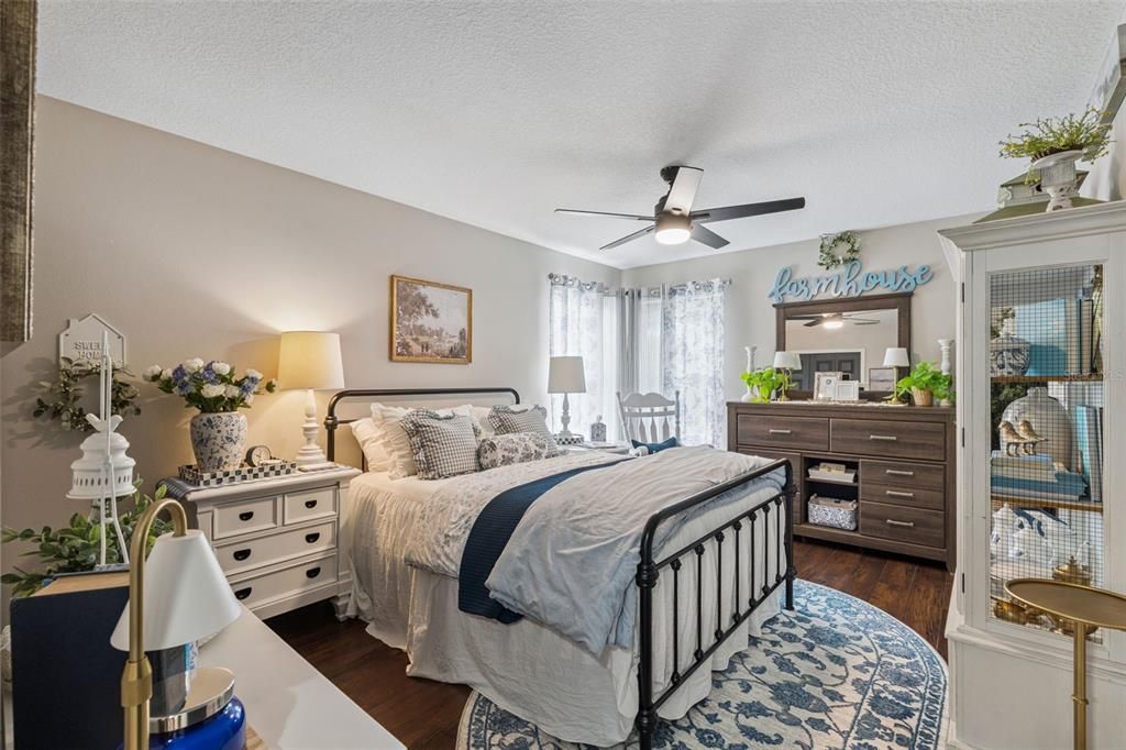 For Sale: $770,000 (4 beds, 3 baths, 3732 Square Feet)