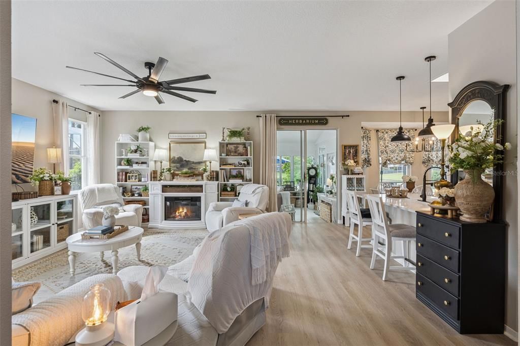 For Sale: $770,000 (4 beds, 3 baths, 3732 Square Feet)