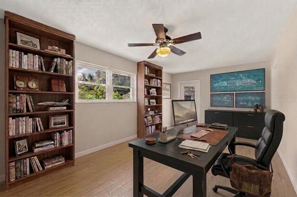 For Sale: $875,000 (5 beds, 2 baths, 3031 Square Feet)