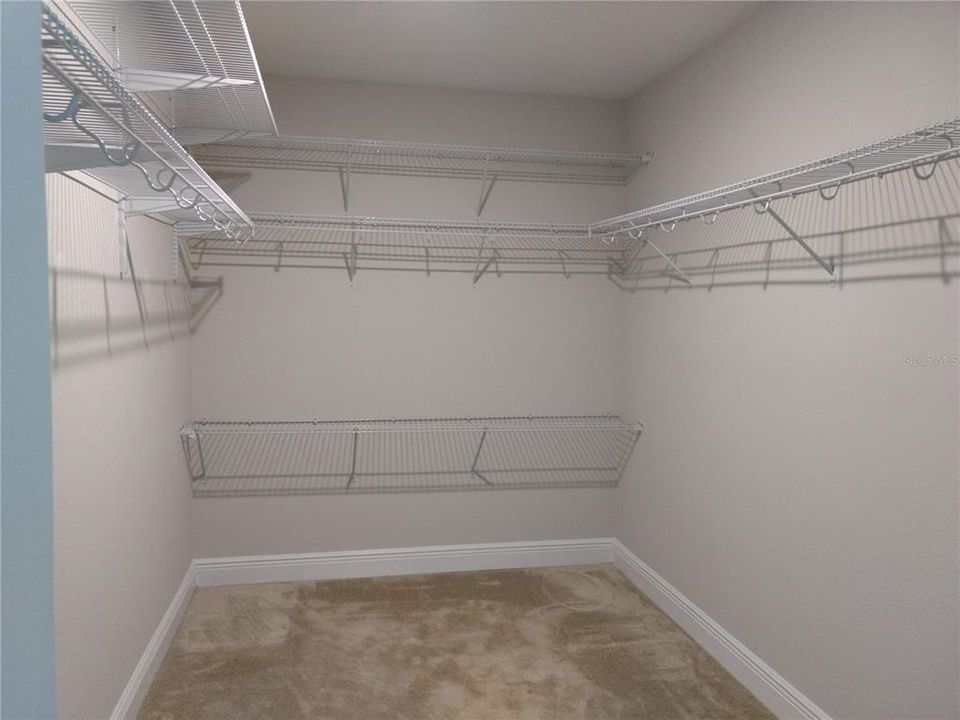 В аренду: $2,980 (4 спален, 2 ванн, 2581 Квадратных фут)