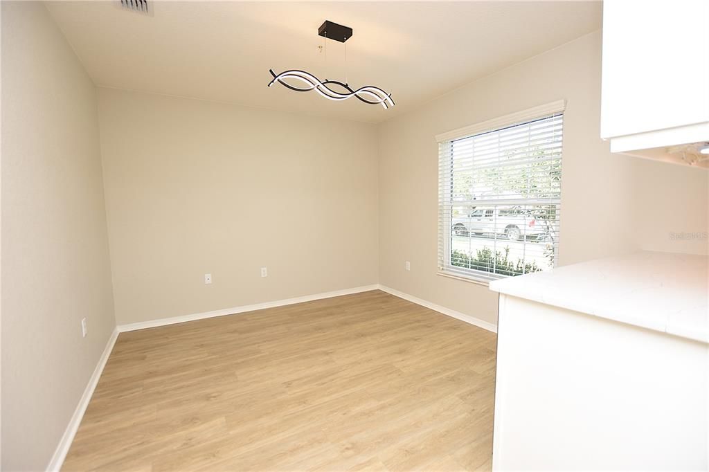 For Rent: $2,300 (3 beds, 2 baths, 1622 Square Feet)