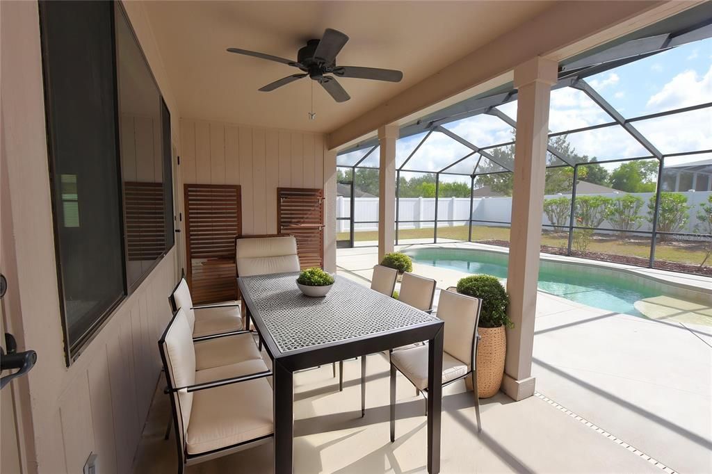 For Rent: $2,300 (3 beds, 2 baths, 1622 Square Feet)