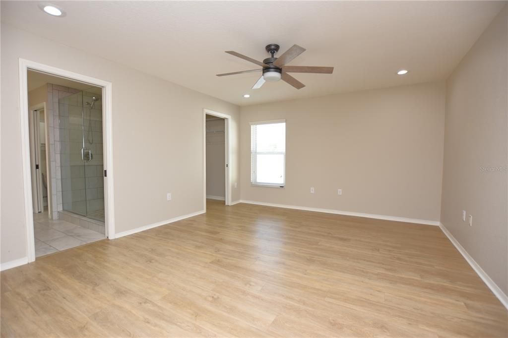 For Rent: $2,300 (3 beds, 2 baths, 1622 Square Feet)