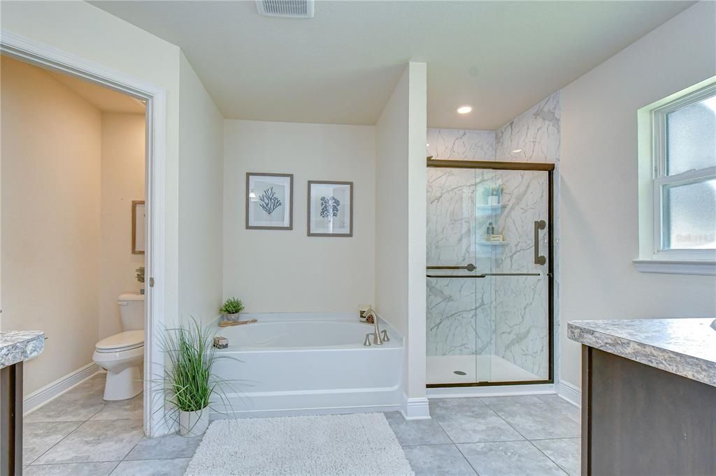 For Sale: $495,000 (4 beds, 3 baths, 2301 Square Feet)