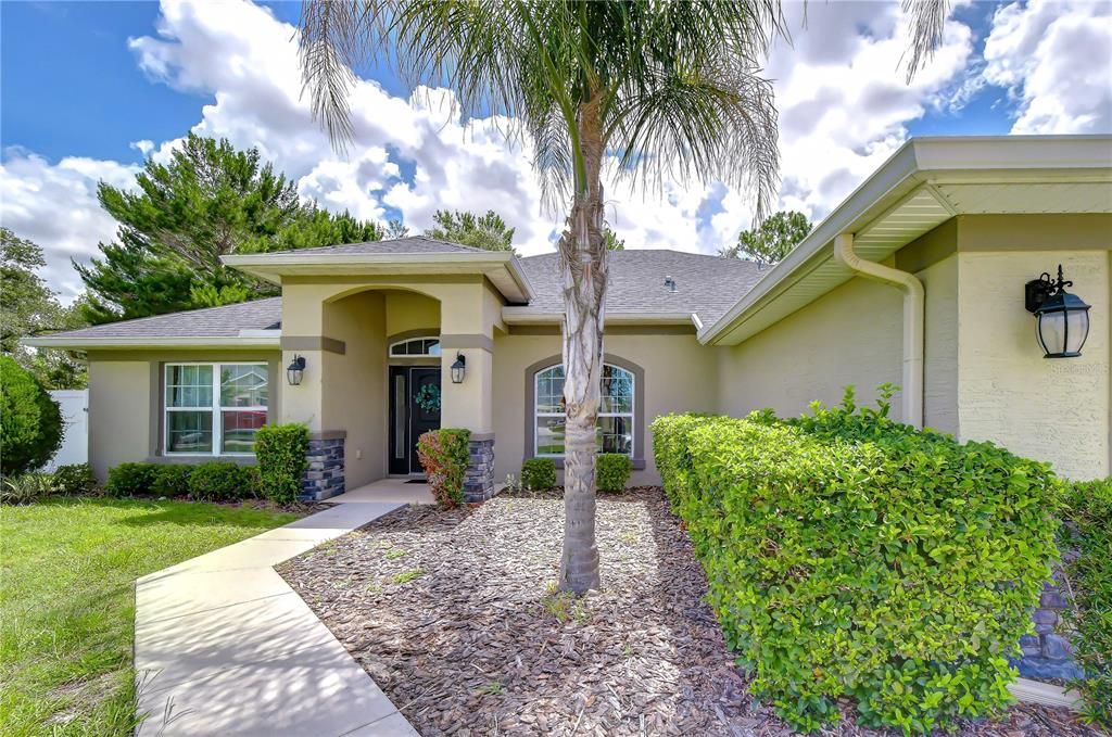 For Sale: $495,000 (4 beds, 3 baths, 2301 Square Feet)