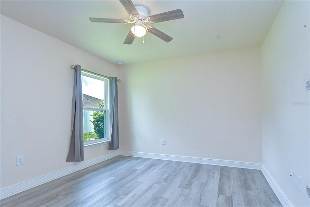 For Sale: $495,000 (4 beds, 3 baths, 2301 Square Feet)