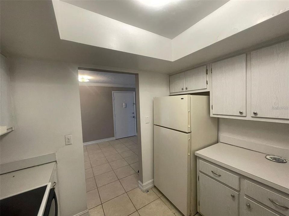 На продажу: $110,000 (2 спален, 2 ванн, 978 Квадратных фут)