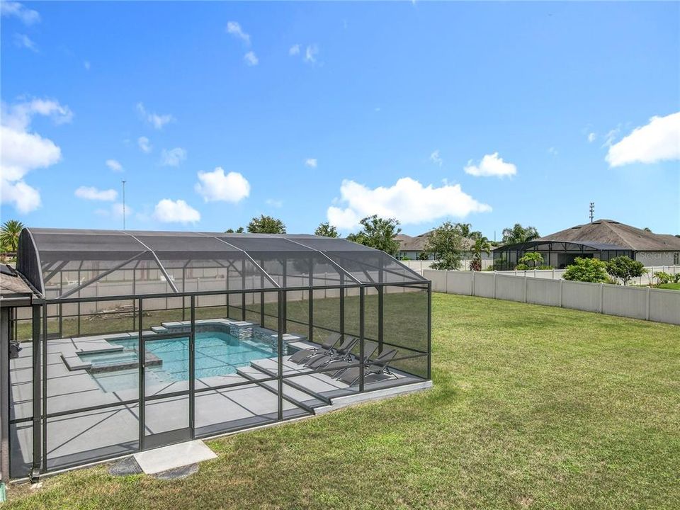 En Venta: $1,150,000 (4 camas, 4 baños, 3931 Pies cuadrados)