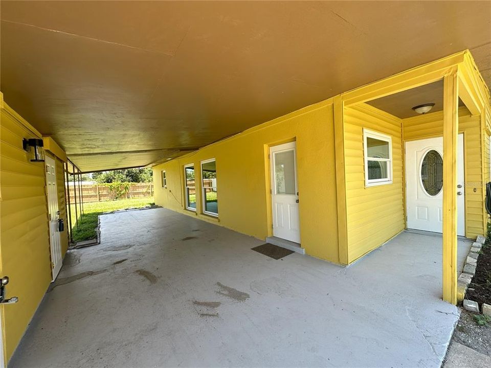 For Rent: $1,995 (3 beds, 2 baths, 1304 Square Feet)
