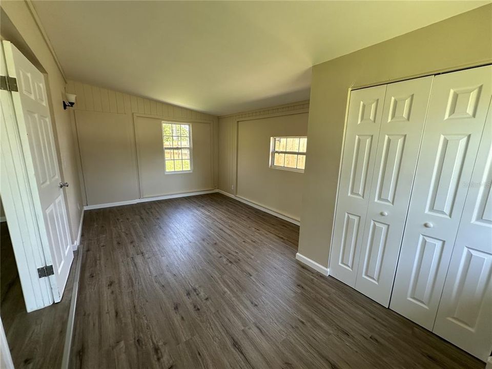 For Rent: $1,995 (3 beds, 2 baths, 1304 Square Feet)