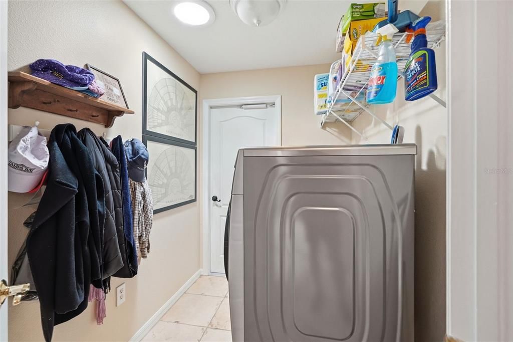 For Sale: $368,000 (3 beds, 2 baths, 1767 Square Feet)