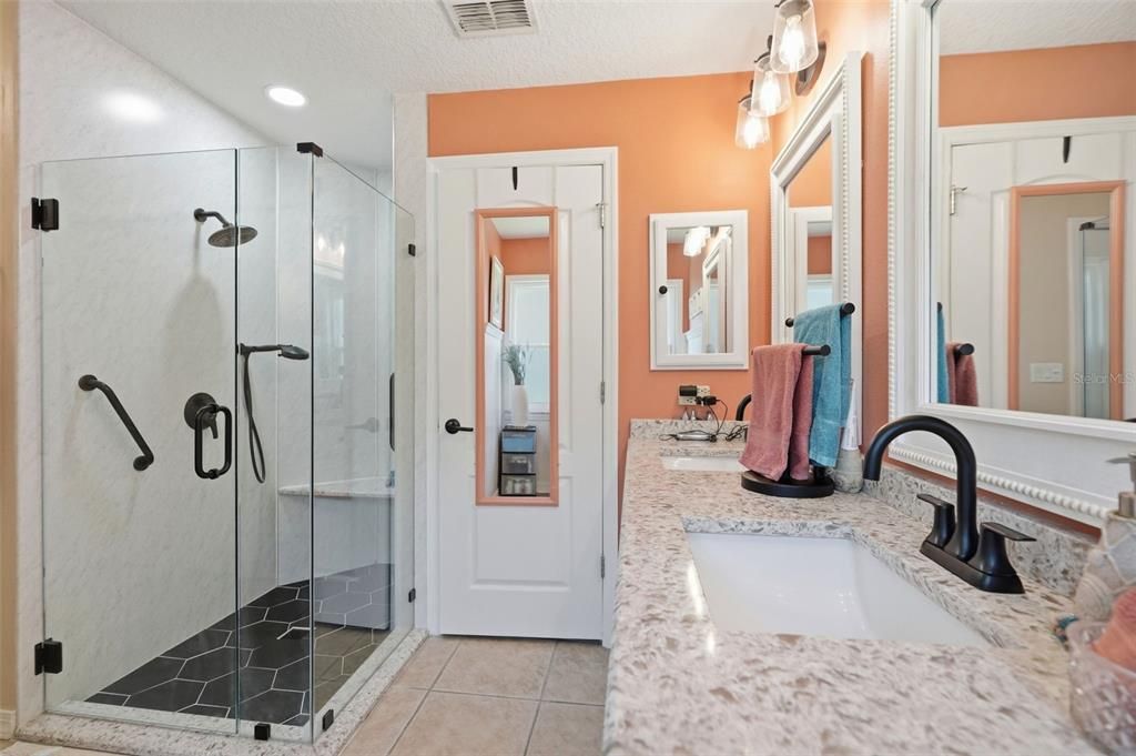 For Sale: $368,000 (3 beds, 2 baths, 1767 Square Feet)