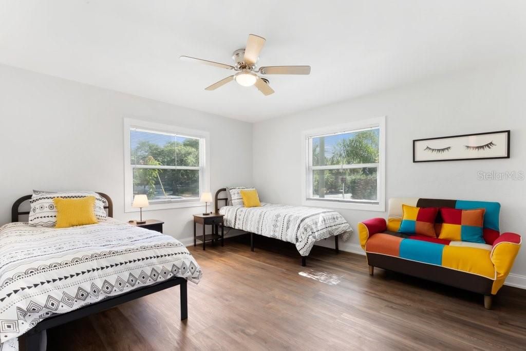 For Rent: $4,500 (3 beds, 2 baths, 1284 Square Feet)