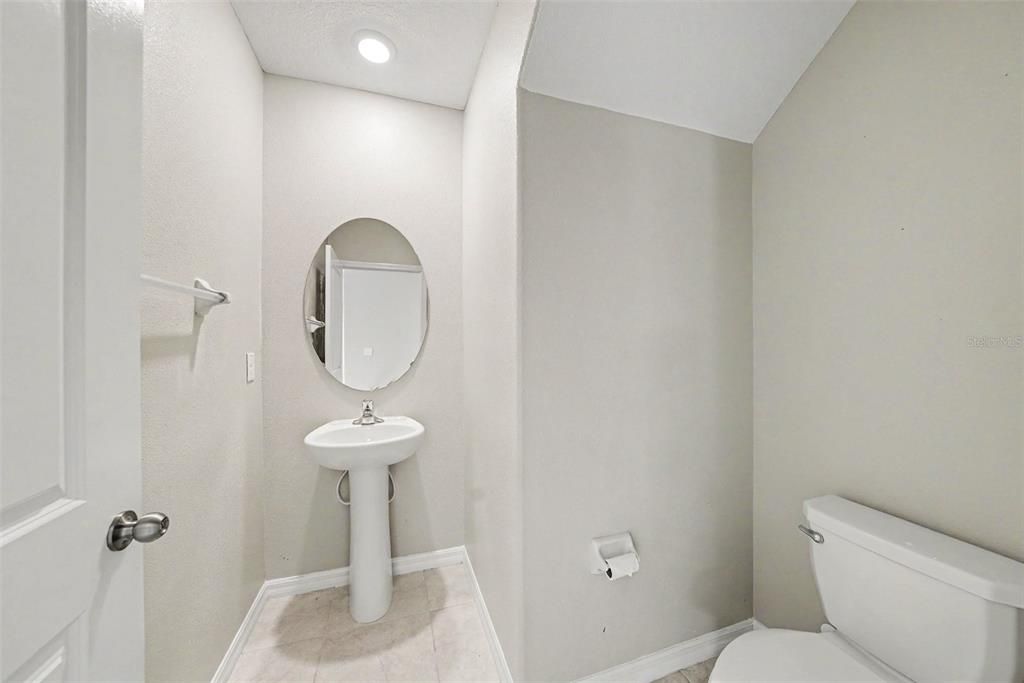 For Sale: $420,000 (4 beds, 2 baths, 2635 Square Feet)